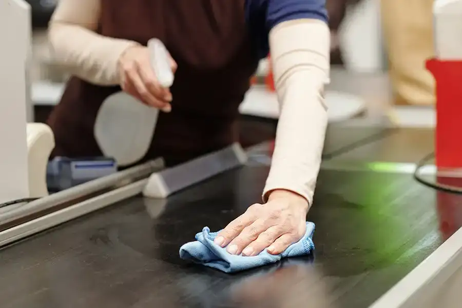 Ellis Janitorial Services - Commercial Cleaning for Your Workspace - O'Fallon, IL